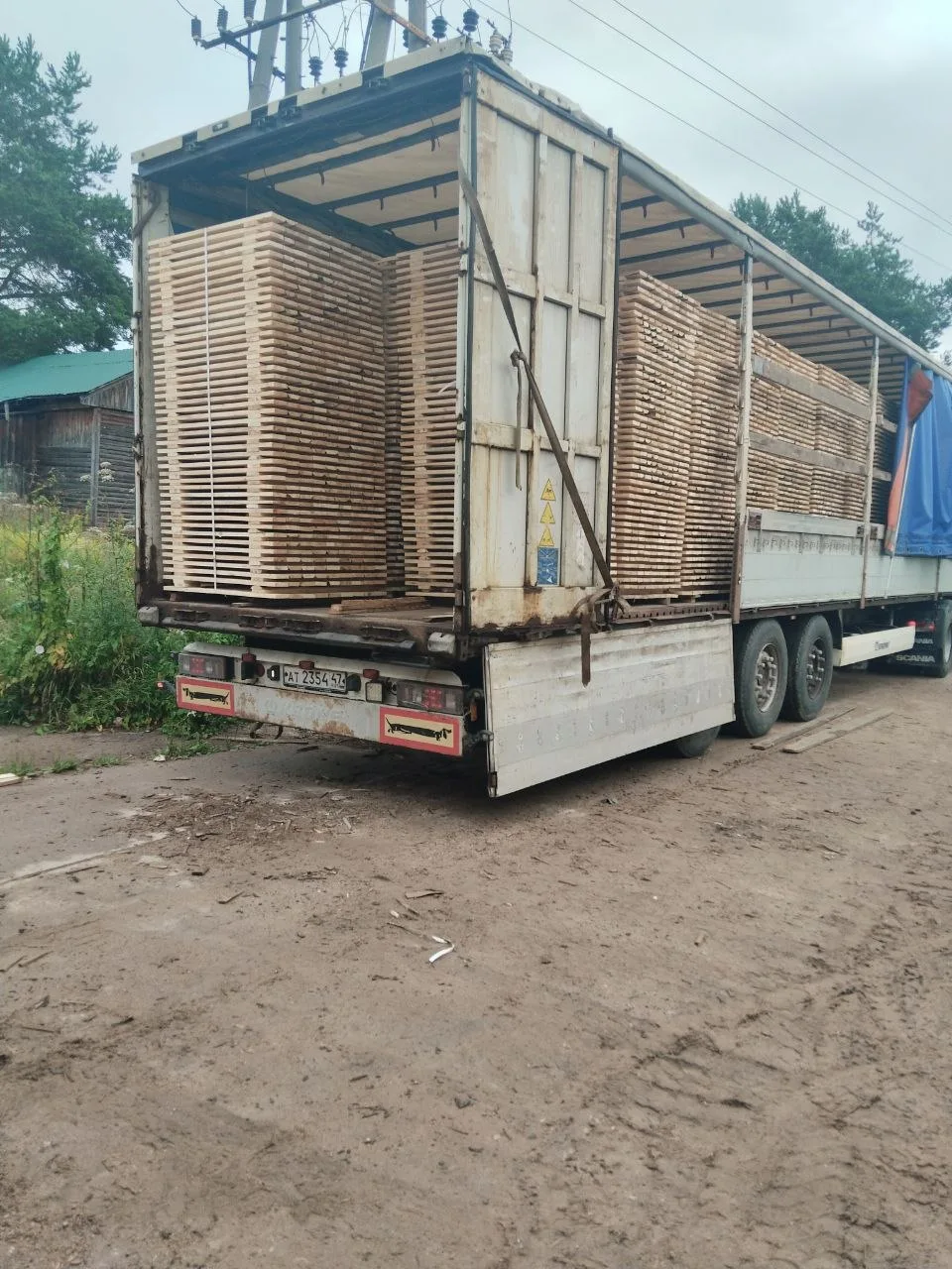 Отгрузка деревянной тары, изготовленной по чертежам заказчика